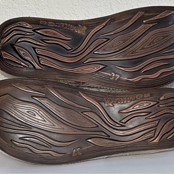 Romika Women's Sandals in Shimmering Gold 37 US 6.5 New Josef Seibel Leather - Picture 9 of 11